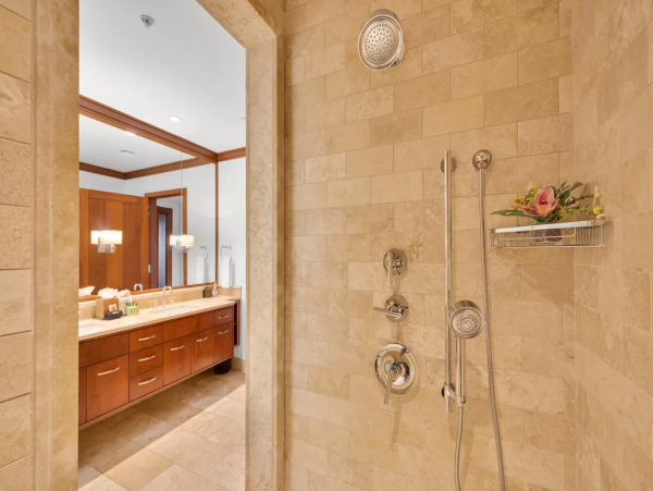 Luxury Maui Villa Ocean Views - Unforgettable Getaway